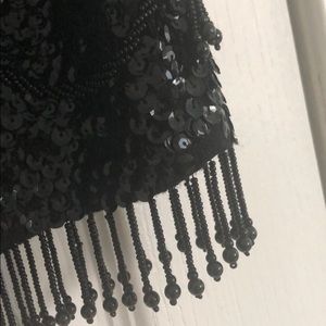 VINTAGE TOP BLACK HANGING FACETED BEADING &SEQUIN